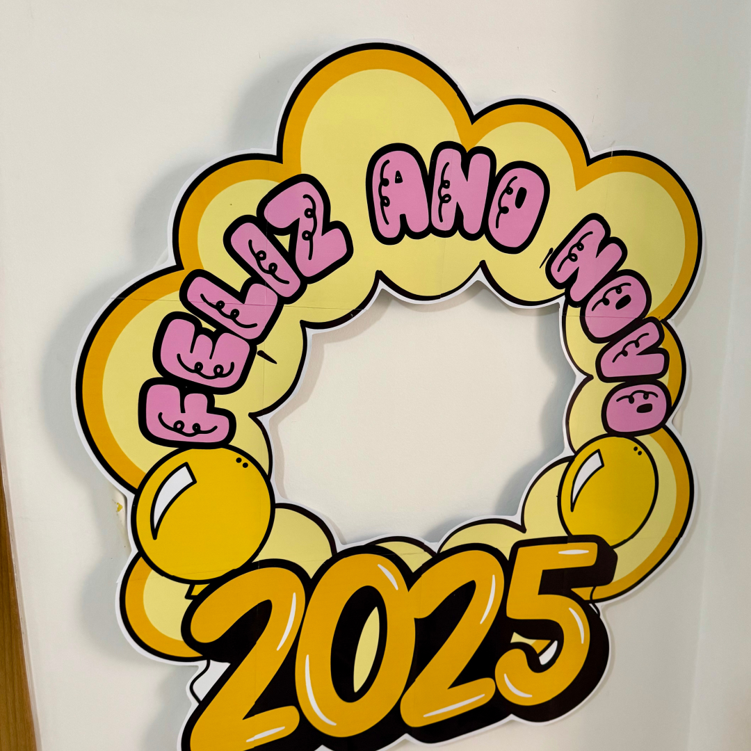 Moldura Feliz 2025